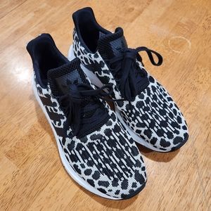 Adidas leopard sneaker, size 9